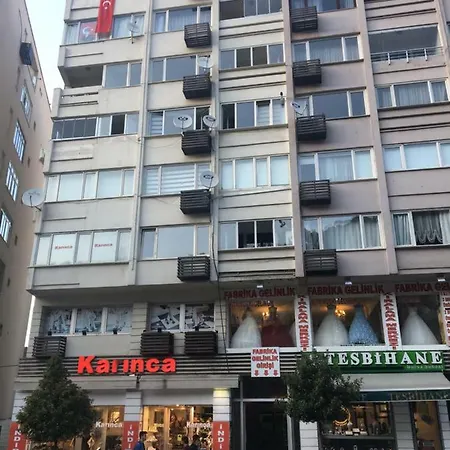 Plaza 公寓 伯萨